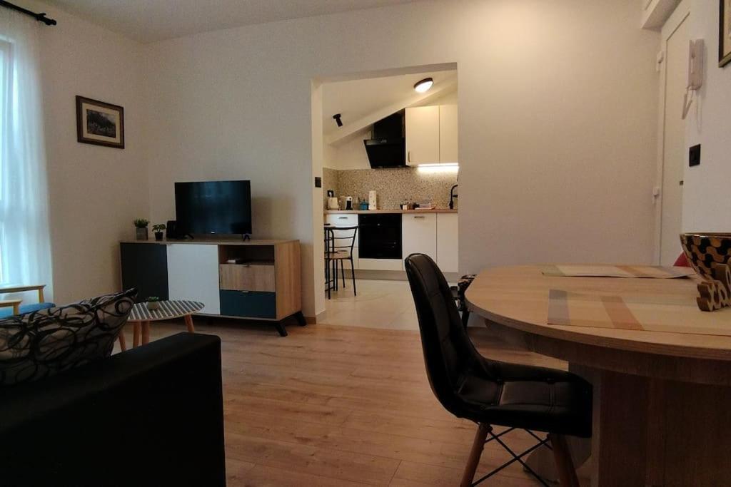 Cute Apartment Marla Art Close To Center Pula Dış mekan fotoğraf